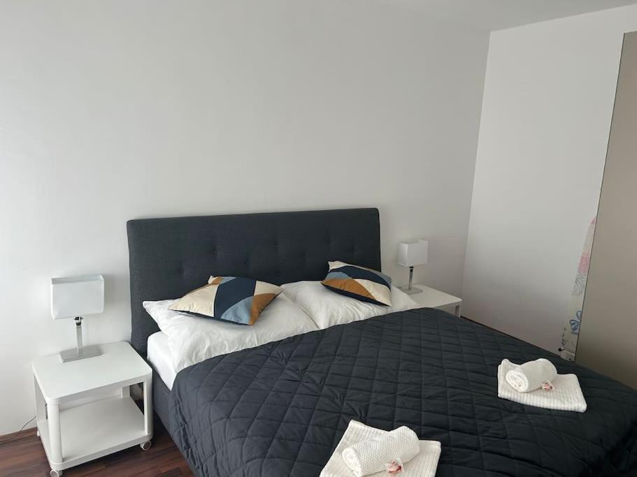 Apartment Merkur Vienna Esterno foto